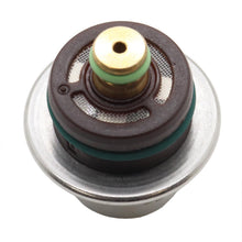 Load image into Gallery viewer, PR609 Fuel Injection Pressure Regulator Standard Import Canada