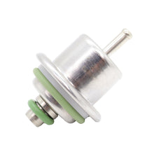 Load image into Gallery viewer, PR635 Standard Ignition Fuel Injection Pressure Regulator Standard Ignition Canada