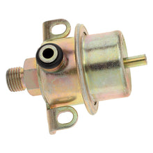 Load image into Gallery viewer, PR69 Standard Import Fuel Injection Pressure Regulator Standard Import Canada