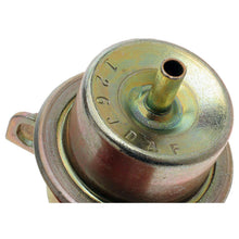 Load image into Gallery viewer, PR69 Standard Import Fuel Injection Pressure Regulator Standard Import Canada