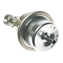 Load image into Gallery viewer, PR72 Standard Ignition Fuel Injection Pressure Regulator Standard Ignition Canada