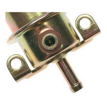 Load image into Gallery viewer, PR80 Standard Import Fuel Injection Pressure Regulator Standard Import Canada