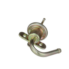 Load image into Gallery viewer, PR95 Standard Import Fuel Injection Pressure Regulator Standard Import Canada