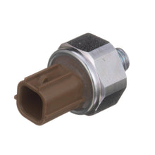 Load image into Gallery viewer, PS499T Engine Oil Pressure Switch Standard T Series Canada