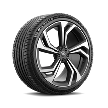 Load image into Gallery viewer, 52694 255/45R20 Michelin Pilot Sport 4 SUV 101W Michelin Tires Canada