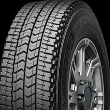 Load image into Gallery viewer, 34418 LT235/80R18 Michelin Primacy XC 121R Michelin Tires Canada