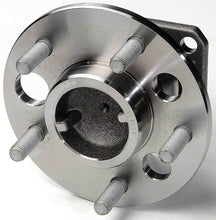 Charger l'image dans la galerie, RB513018 Tectonic DailyDuty Wheel Bearing and Hub Assembly Tectonic Wheel Bearings