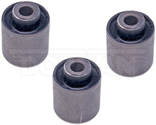 Charger l'image dans la galerie, 541-458 Rack and Pinion Mount Bushing Dorman - OE Solutions Canada