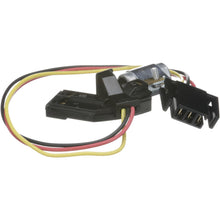 Load image into Gallery viewer, RC-7 Standard Ignition Radio Capacitor Standard Ignition Canada