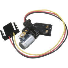 Load image into Gallery viewer, RC-7 Standard Ignition Radio Capacitor Standard Ignition Canada