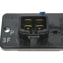 Load image into Gallery viewer, RU-261 Standard Ignition HVAC Blower Motor Resistor Standard Ignition Canada