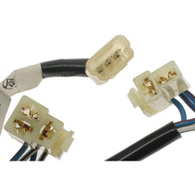Load image into Gallery viewer, RU-303 Standard Ignition HVAC Blower Motor Resistor Standard Ignition Canada