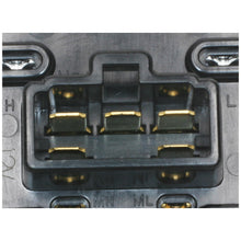 Load image into Gallery viewer, RU-554 Standard Ignition HVAC Blower Motor Resistor Standard Ignition Canada