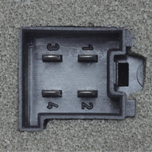 Load image into Gallery viewer, RU-566 HVAC Blower Motor Resistor Standard Ignition Canada