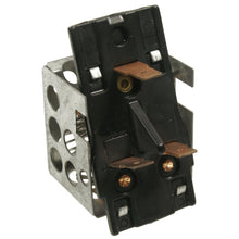 Load image into Gallery viewer, RU-620 Standard Ignition HVAC Blower Motor Resistor Standard Ignition Canada