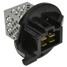 Load image into Gallery viewer, RU-820 Standard Ignition HVAC Blower Motor Resistor Standard Ignition Canada