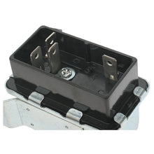 Load image into Gallery viewer, RY-126 Standard Ignition A/C Compressor Control Relay Standard Ignition Canada