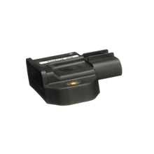 Load image into Gallery viewer, RY-1755 Standard Ignition Trailer Tow Relay Standard Ignition Canada