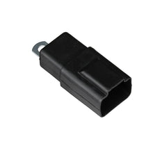 Load image into Gallery viewer, RY-211 Standard Import A/C Condenser Fan Motor Relay Standard Import Canada