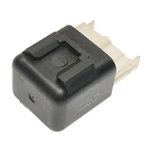 Load image into Gallery viewer, RY-305 Standard Ignition Fuel Pump Relay Standard Ignition Canada