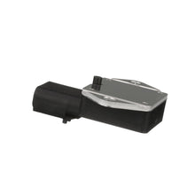 Load image into Gallery viewer, RY-330 Standard Ignition Engine Cooling Fan Motor Relay Standard Ignition Canada