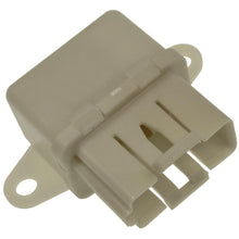 Load image into Gallery viewer, RY-43 Standard Ignition HVAC Blower Motor Cut-Out Relay Standard Ignition Canada