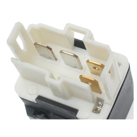 RY-675 Standard Ignition Fuel Pump Relay Standard Ignition Canada