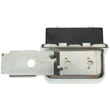 Load image into Gallery viewer, RY-79 Standard Ignition Auxiliary Engine Cooling Fan Relay Standard Ignition Canada