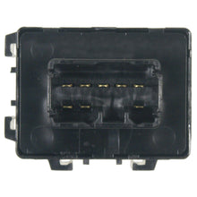 Load image into Gallery viewer, RY-823 Standard Ignition Turn Signal Relay Standard Ignition Canada