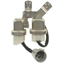 Load image into Gallery viewer, RY-910 Standard Ignition A/C Condenser Fan Motor Relay Standard Ignition Canada