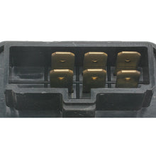 Load image into Gallery viewer, RY-92 Standard Import Pulse Wiper Relay Standard Import Canada