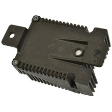 Load image into Gallery viewer, RY1830 Standard Ignition Engine Cooling Fan Module Standard Ignition Canada