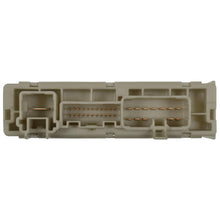 Charger l'image dans la galerie, RY1891 Standard Ignition Horn Relay Standard Ignition Canada