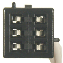 Charger l'image dans la galerie, S-1301 Standard Ignition Body Wiring Harness Connector Standard Ignition Canada