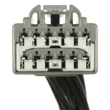 Load image into Gallery viewer, S-2043 Standard Ignition Heated Seat Module Connector Standard Ignition Canada