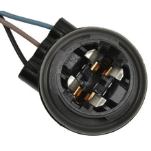 Load image into Gallery viewer, S-2126 Tail Light Connector Standard Ignition Canada