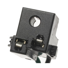 Load image into Gallery viewer, S-540 Standard Ignition Headlight Connector Standard Ignition Canada