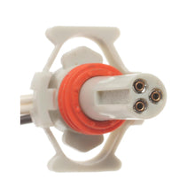 Load image into Gallery viewer, S-688 Standard Ignition Suspension Self-Leveling Sensor Connector Standard Ignition Canada