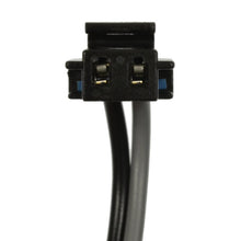 Load image into Gallery viewer, S-722 Standard Ignition Fuel Pump Connector Standard Ignition Canada