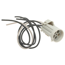Load image into Gallery viewer, S-736 Tail Light Connector Standard Ignition Canada