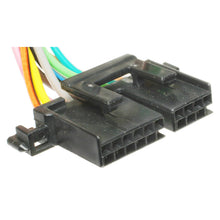 Load image into Gallery viewer, S-836 Radio Power Connector Standard Ignition Canada