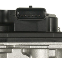Load image into Gallery viewer, S20061 Fuel Injection Throttle Body Standard Ignition Canada