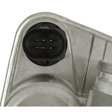 Load image into Gallery viewer, S20088 Fuel Injection Throttle Body Standard Ignition Canada
