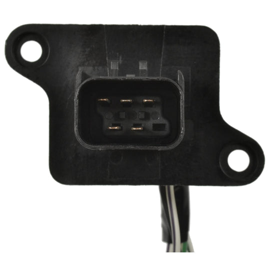 S2135 Brake / Tail / Turn Signal Light Connector Standard Ignition Canada