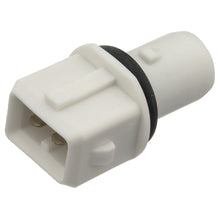 Charger l'image dans la galerie, S2617 Standard Ignition Side Marker Light Socket Standard Ignition Canada