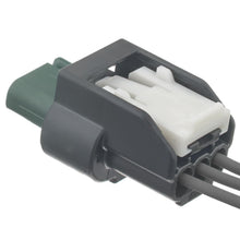 Load image into Gallery viewer, S2882 Standard Ignition Ignition Coil Connector Standard Ignition Canada