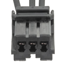 Load image into Gallery viewer, S3039 Standard Ignition Dome Light Connector Standard Ignition Canada
