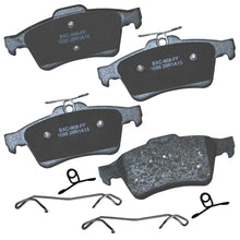 Charger l'image dans la galerie, SBC1095 Bendix Premium Ceramic Disc Brake Pads Bendix Canada