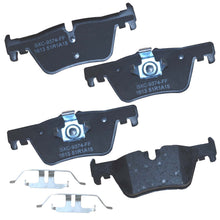 Load image into Gallery viewer, SBC1613 Bendix Premium Ceramic Disc Brake Pads Bendix Canada