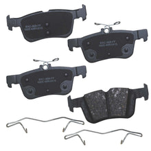 Charger l'image dans la galerie, SBC1665 Bendix Premium Ceramic Disc Brake Pads Bendix Canada